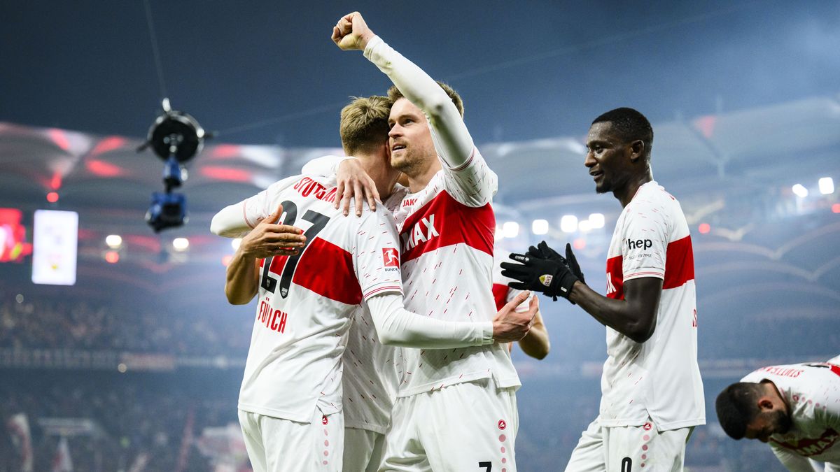 Horas después de que el técnico extendió su contrato, Stuttgart sigue