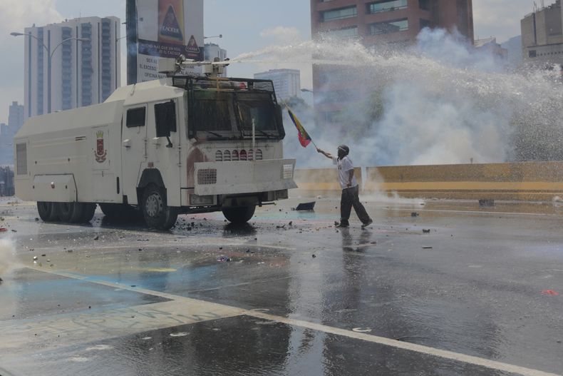 REP-GEN_VENEZUELA-EJERCITO-0.jpg