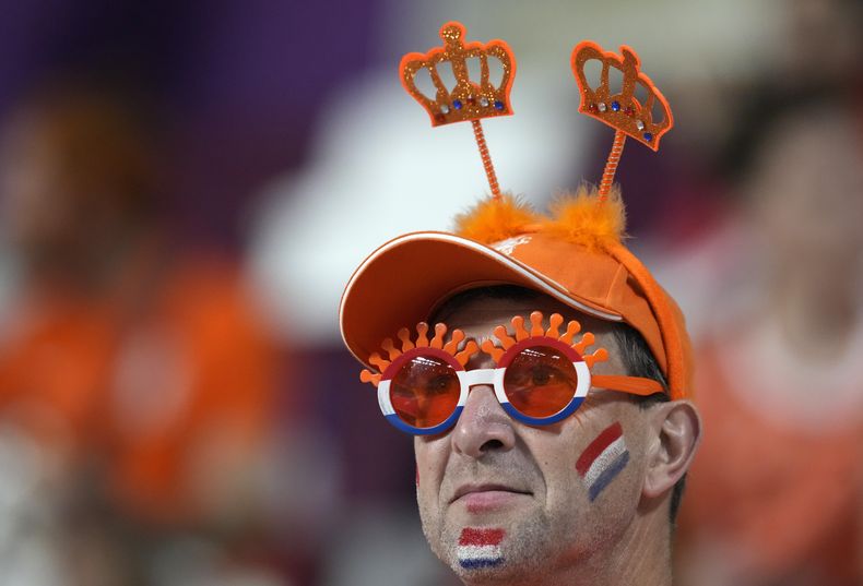 DEP-FUT MUNDIAL HOLANDA-QATAR