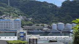 En esta imagen de archivo, buques de la Armada taiwanesa, en el puerto de Keelung, en Taiwán, el 4 de agosto de 2022. (AP Foto/Johnson Lai, archivo)