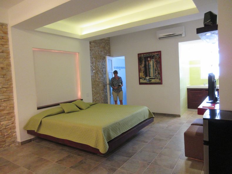 REP-GEN_CUBA-TURISMO_SOÑANDO_EN_GRANDE-1.jpg