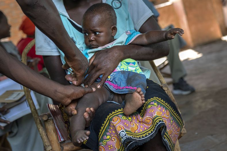 AFR-MED_MALARIA-VACUNA-0.jpg