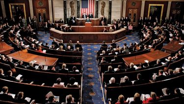 Senado de EEUU aprueba sanciones a funcionarios venezolanos