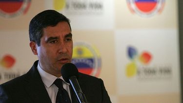 Chavistas maniobran para sustituir a Nicolás Maduro en la presidencia