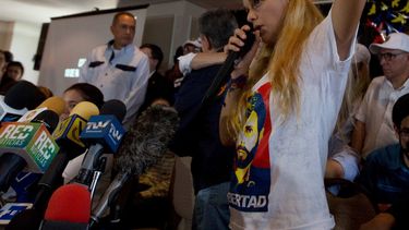 Tintori: Mi familia es la diana del gobierno