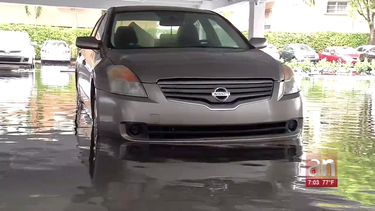 150 carros sumergidos en hialeah tras el paso de la tormenta eta