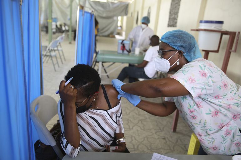 OPS: Haití y cinco países no cumplirán meta de vacunación