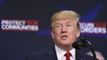 Trump defiende duras políticas migratorias