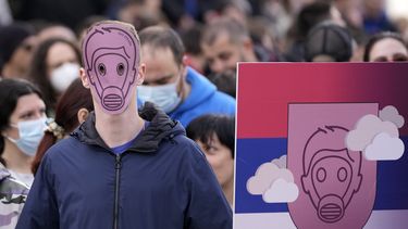 Protestas en Belgrado exigen fin de alarmante contaminación