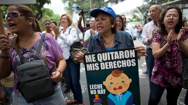 Oposición venezolana protesta contra las elecciones