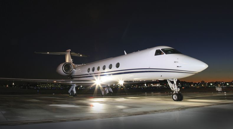 Jet perteneciente a la compañía JFI.