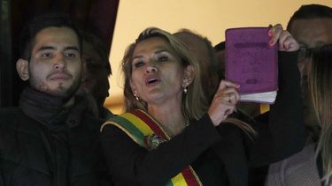comienza el revanchismo politico en bolivia