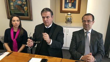 EEUU y México conversan, aún sin acuerdo migratorio