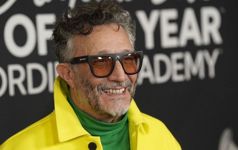 Fito Páez llega a la Gala de la Persona del Año de la Academia Latina de la Grabación en honor a Marco Antonio Solís en la Mandalay Bay Michelob Ultra Arena el 16 de noviembre de 2022, en Las Vegas. Páez lanzó su álbum “EADDA9223”, una reversión de El amor después del amor a más de 30 años de su lanzamiento, el 30 de mayo de 2023. (Foto AP/Chris Pizzello)