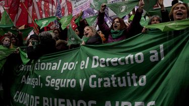 Pañuelazo verde en Buenos Aires contra fallo corte EEUU