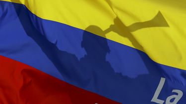 Colombia busca seguir con vida ante Venezuela