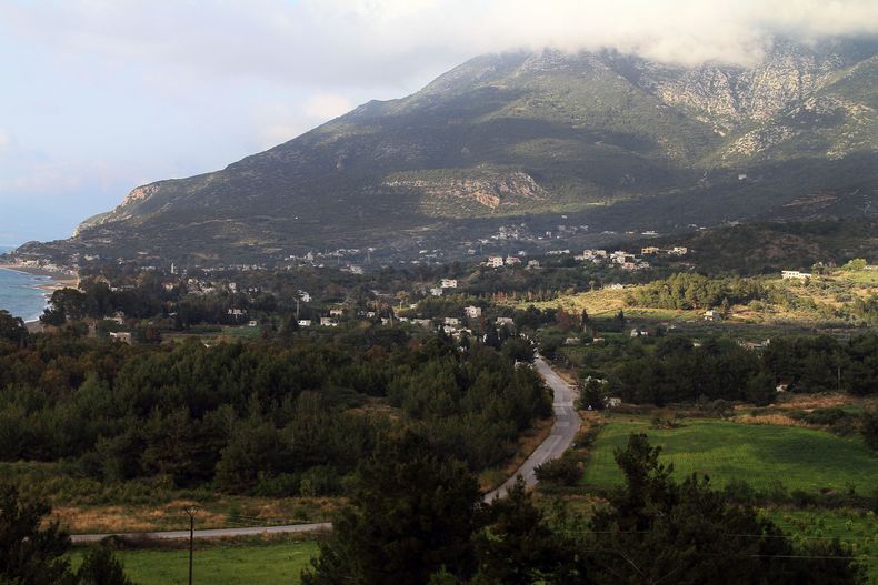 Zona costera junto al Mar Mediterr&aacute;ne en Latakia, Siria, el mi&eacute;rcoles, 26 de marzo del 2014. (Foto AP)