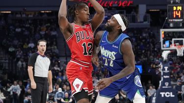 Bulls vence 124-120 a Timberwolves en duelo entre suplentes