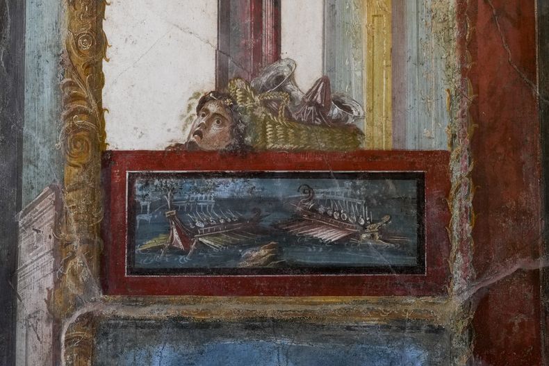 Un cuadro en la Casa de Vetti, que era una de las casas más acaudaladas de Pompeya, en el sitio arqueológico de Pompeya, Italia, el 7 de diciembre 2023. (Foto AP/Andrew Medichini)