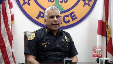 policia de miami explica como implementaran el toque de queda