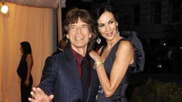 Jagger comienza arreglos para funeral de Scott