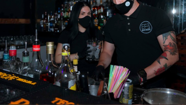 maximas autoridades de la habana temen un verano de protestas y piden ayuda a los duenos de bares