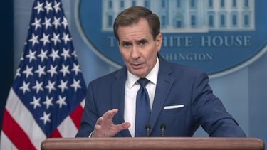 El portavoz del Consejo de Seguridad Nacional de la Casa Blanca, John Kirby, durante una conferencia de prensa el martes 24 de octubre de 2023, en la Casa Blanca, Washington. (AP Foto/Mark Schiefelbein)