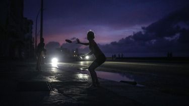 Cuba organiza feria de transporte en plena crisis energética y escasez de combustible