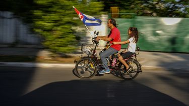 americateve | CUBA-DÍA DEL TRABAJADOR