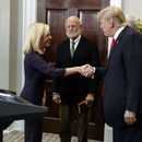 Trump se jacta de una disminución en la inmigración ilegal