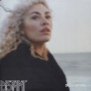 En esta imagen, la portada del EP Distant de Stella Santana. (Stella Santana vía AP)