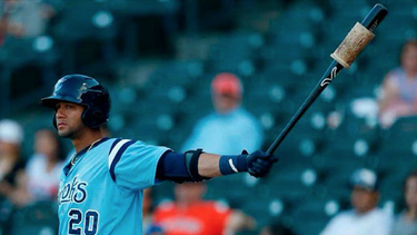 [video] yulieski gourriel celebra con jonron su llegada a triple a