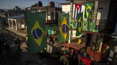 Ciudad cubana se tiñe de verde y amarillo por Brasil