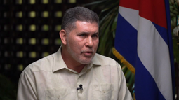 ¿otro castro al poder? sobrino nieto de fidel niega que lo esten preparando para gobernar cuba