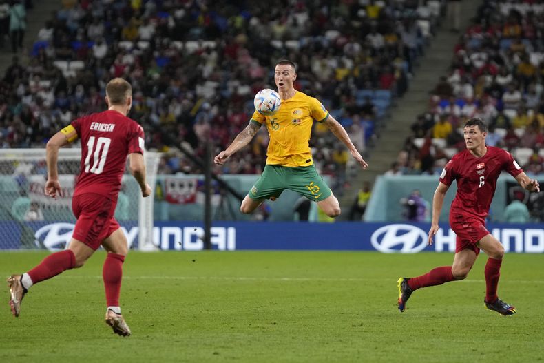 DEP-FUT MUNDIAL AUSTRALIA-DINAMARCA