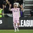 El argentino Lionel Messi, del Inter Miami, festeja tras anotar ante el Orlando City en el partido del miércoles 2 de agosto de 2023, en Fort Lauderdale, Florida (AP Foto/Rebecca Blackwell)