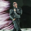 ARCHIVO - J Balvin durante su presentación en el segundo fin de semana del Festival de Música y Arte de Coachella el domingo 21 de abril de 2024, en Empire Polo Club en Indio, California. Balvin lanzará su álbum Rayo el 9 de agosto de 2024. (Foto Amy Harris/Invision/AP)