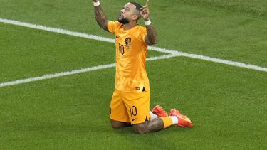 holanda impone su pegada ante eeuu y avanza a cuartos