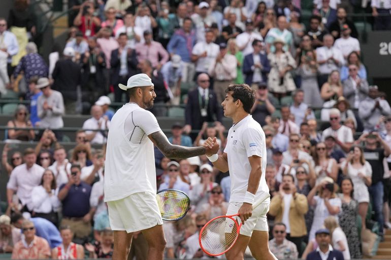 Wimbledon: Kyrgios vence a Garín, alcanza 1ra semi de Slam