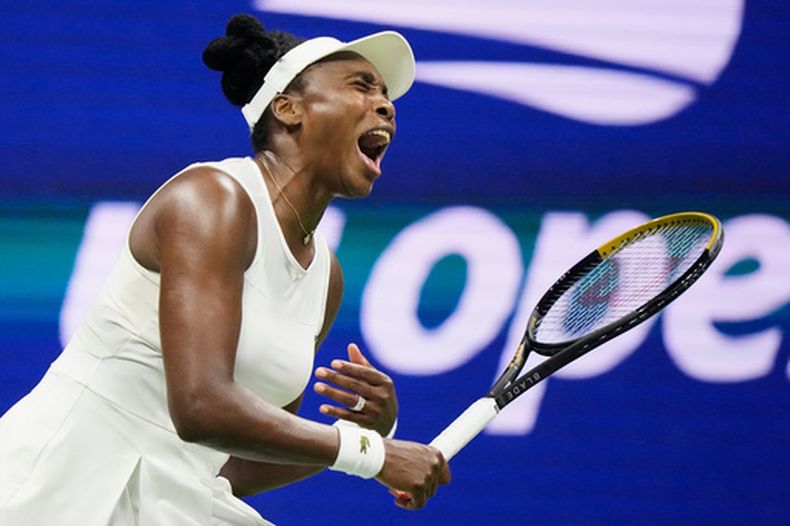 Venus Williams durante el partido contra Sofia Kenin en la primera ronda del US Open, el lunes 31 de agosto de 2026, en Nueva York. (AP Foto/Frank Franklin II)