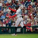 Aguilar guía a Marlins a remontada frente a Filis