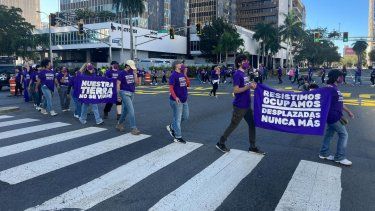 La Colectiva Feminista cierra la Milla de Oro bajo el lema Desplazadas Nunca Más