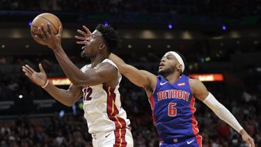 Con 20 puntos de Butler, Heat derrota a Pistons