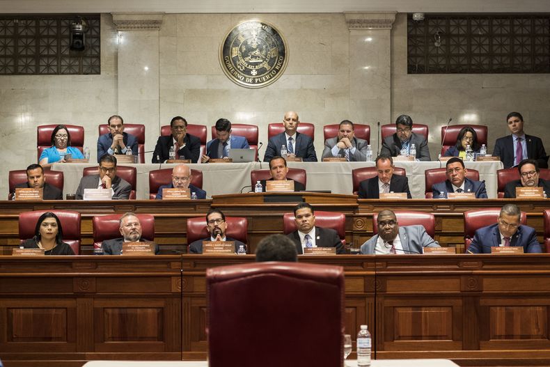 CAR-POL_PUERTO_RICO-GOBERNADOR-1.jpg