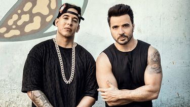 luis fonsi y daddy yankee se aseguran cuatro billboard