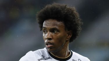Willian deja a Corinthians por amenazas en su contra