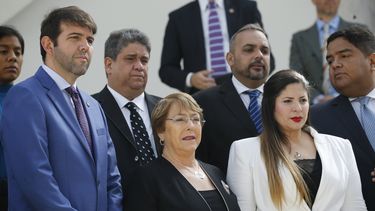 Bachelet pide liberar a los presos políticos en Venezuela