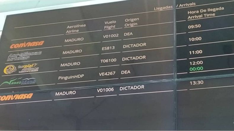 pantallas-del-aeropuerto-internacional-maiquetia-venezuela-palabras-contra-del-dictador-nicolas-maduro.jpg