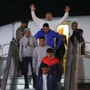 Diosdado Cabello recibe a los primeros deportados de Estados Unidos