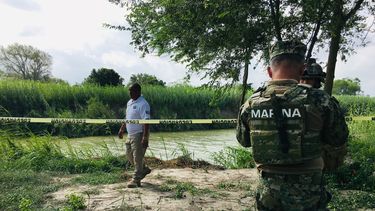 Foto de migrante y su hija muertos causa indignación mundial